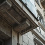 Szczegółowy poradnik dotyczący trafnego określenia, osadzenia oraz świadomego korzystania z betonowego zbiornika bezodpływowego