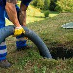 Betonowy zbiornik bezodpływowy – najczęściej zadawane pytania i odpowiedzi z poradami ekspertów